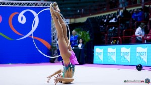 cervia ginnastica e sport maltoni caterina un cerchio sfe01711a copia simone ferraro ph copia